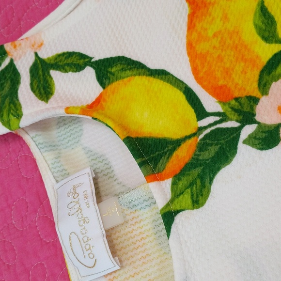 Sweet Lemon Knit Summer Dress by Pappagallo L - Picture 3 of 8